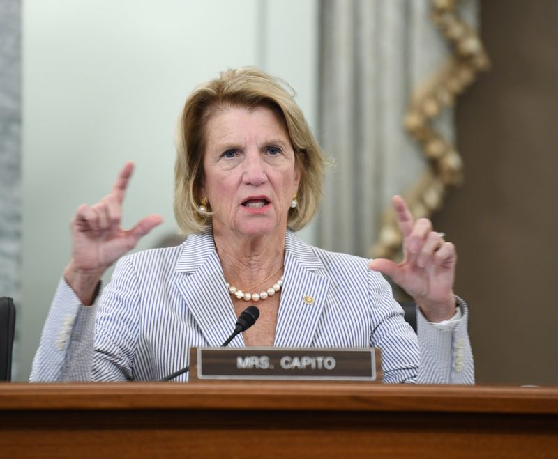 FILE PHOTO: FCC commissioners testify before U.S. Congress in Washington