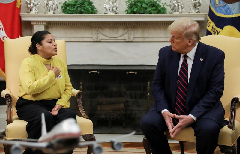U.S. President Trump meets withGuillen family in the Oval Office