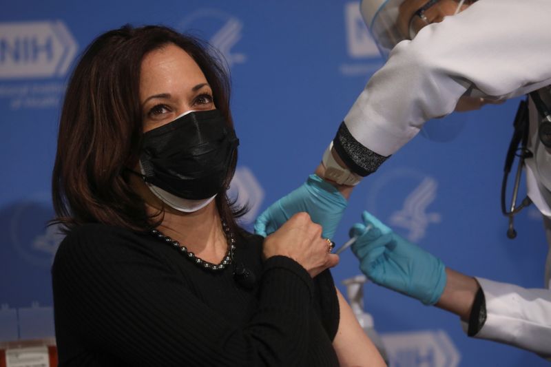 VP Kamala Harris receives second dose of Moderna COVID-19 vaccine