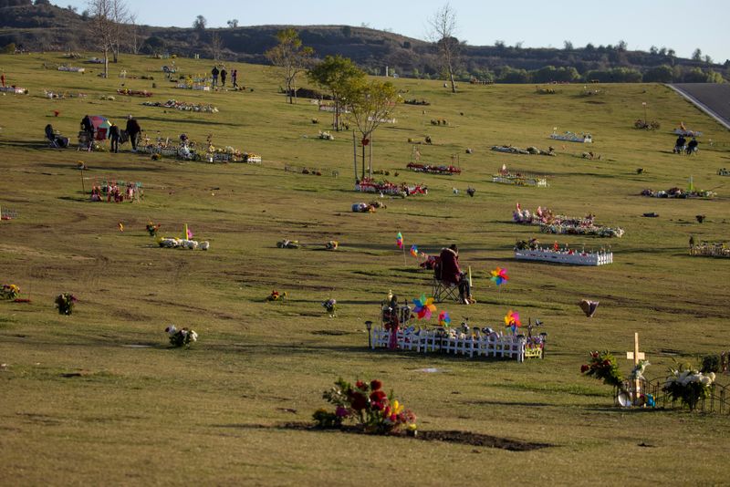 North America’s biggest cemetery struggles under a backlog of coronavirus-related