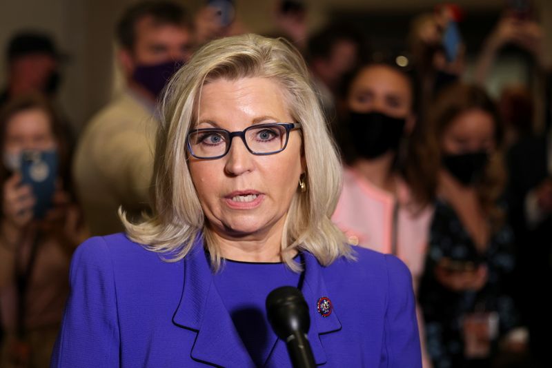 Bà Liz Cheney.