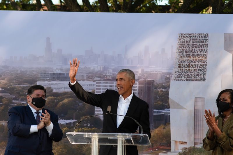Groundbreaking ceremony for Obama presidential center in Chicago