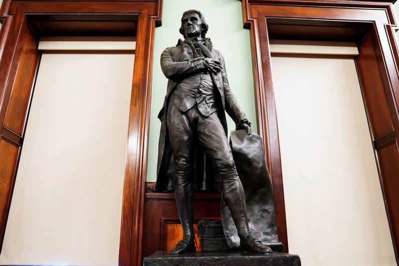 Thomas Jefferson Statue to be removed from City Hall in