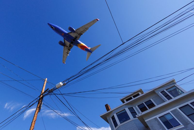 Southwest airlines flight lands in San Diego as 5G talks