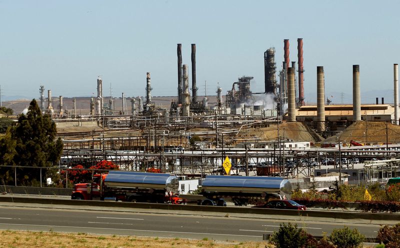 FILE PHOTO: Chevron Corp’s refinery in Richmond, California