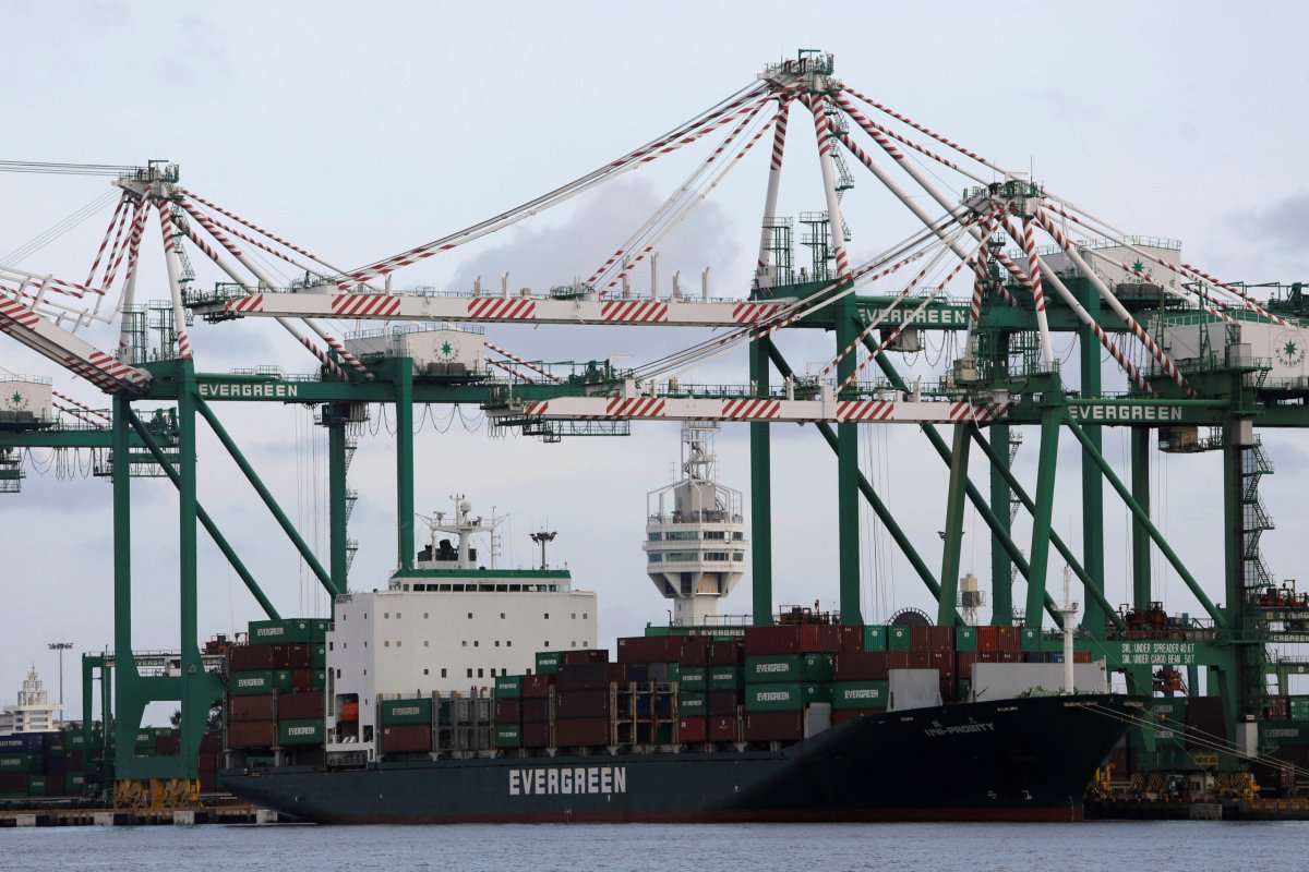 FILE PHOTO:  A Evergreen Marine container ship is seen