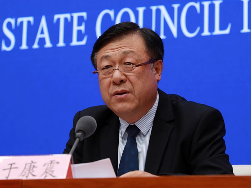 FILE PHOTO: Chinese Vice Agriculture Minister Yu Kangzhen speaks at
