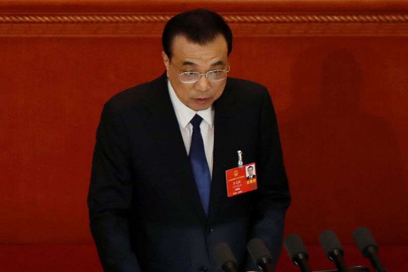 Chinese Premier Li Keqiang delivers a speech at the opening