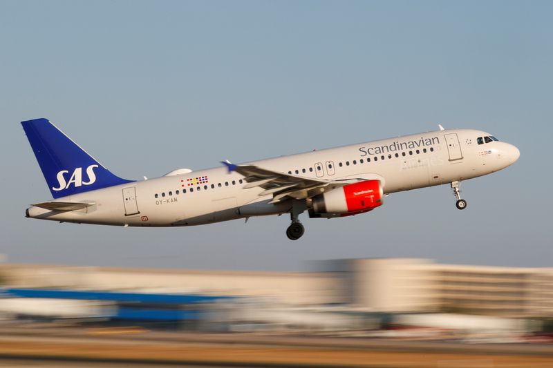 FILE PHOTO: A SAS Airbus A320 airplane takes off from