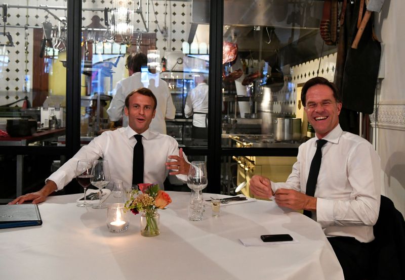 French President Emmanuel Macron and Dutch Prime Minister Mark Rutte