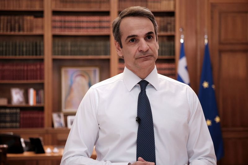 FILE PHOTO:  Greek PM Mitsotakis announces the country’s plan