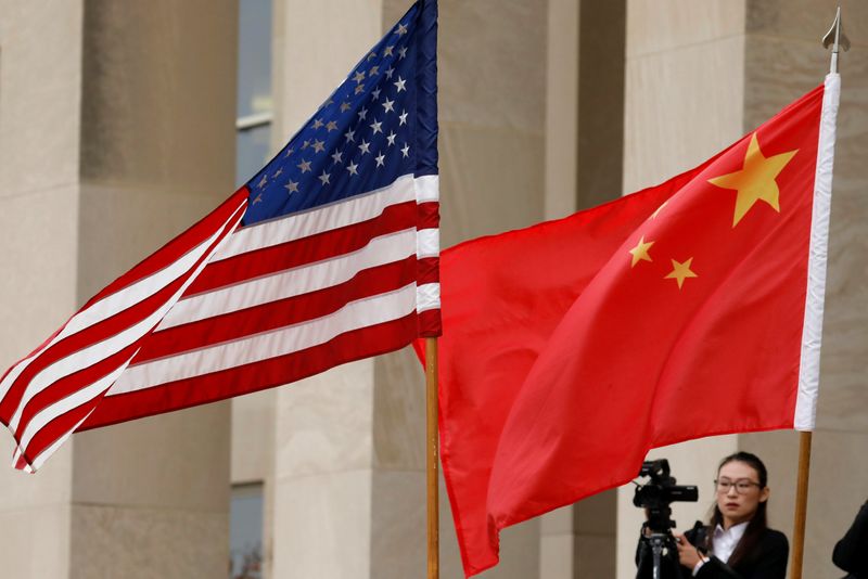 Defense Secretary James Mattis welcomes Chinese Minister of National Defense
