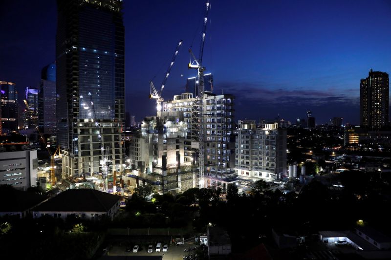 General view of a construction site during the dusk in