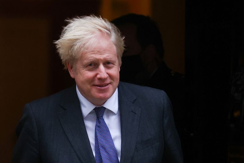 British PM Johnson meets with Abu Dhabi’s Crown Prince in
