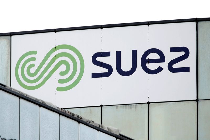 FILE PHOTO: The logo of Suez is seen on the