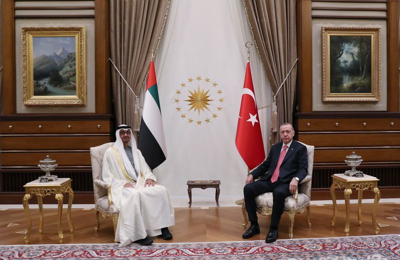Turkish President Tayyip Erdogan and Abu Dhabi Crown Prince Sheikh