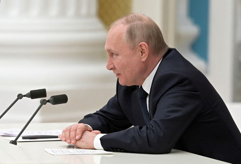 Russian President Putin meets with representatives of the business community