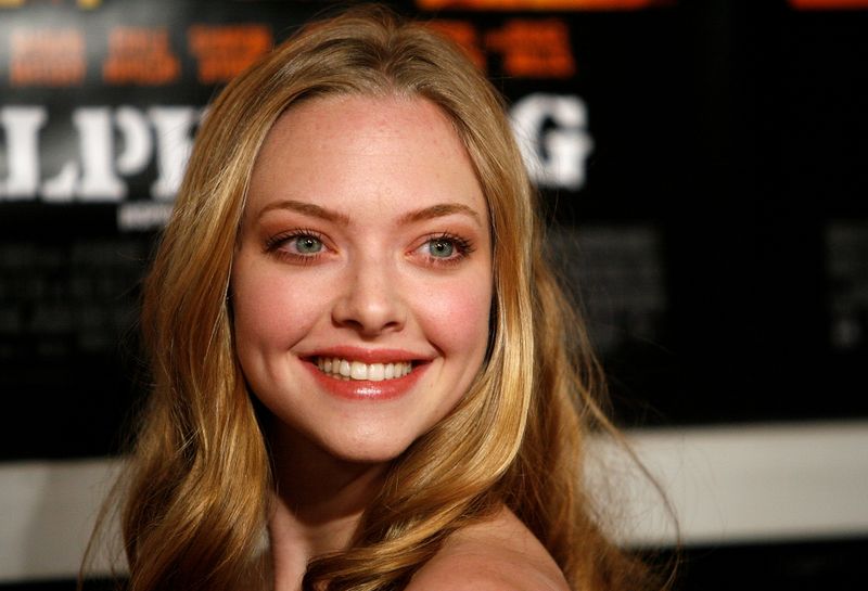 FILE PHOTO: Amanda Seyfried smiles at the world premiere of
