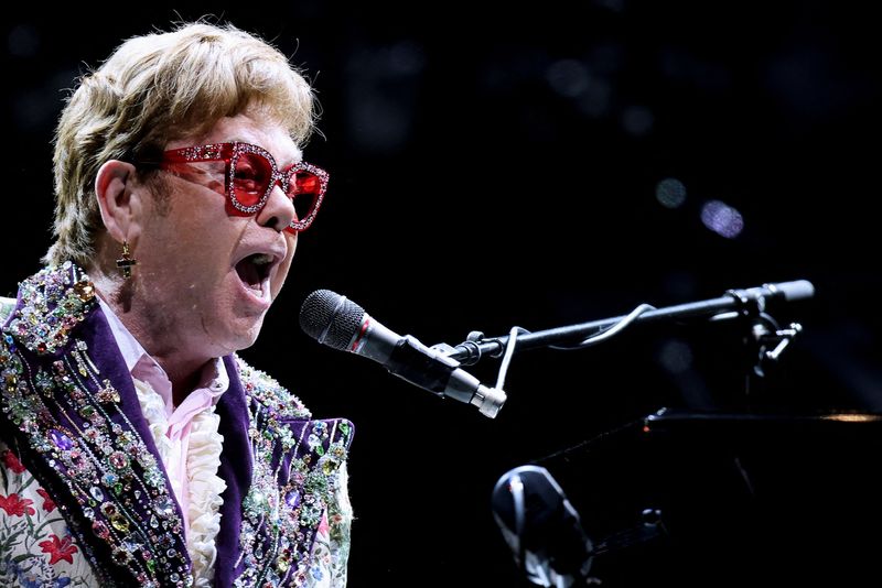 Elton John returns to complete his Farewell Yellow Brick Road