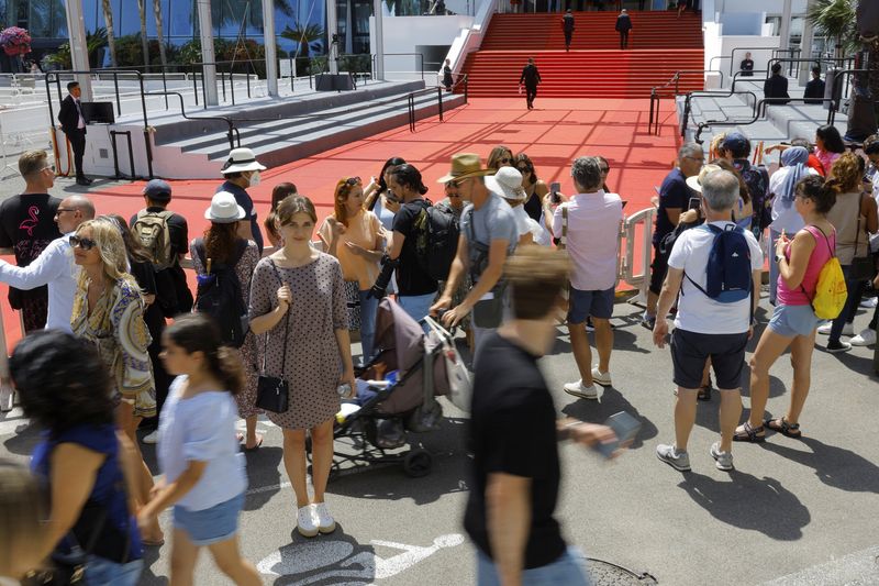 From the dangers of Kyiv to the glamour of Cannes,