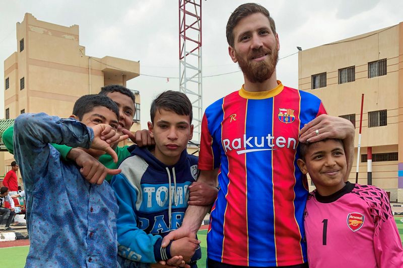 Messi doppelganger in Egypt becomes local celebrity