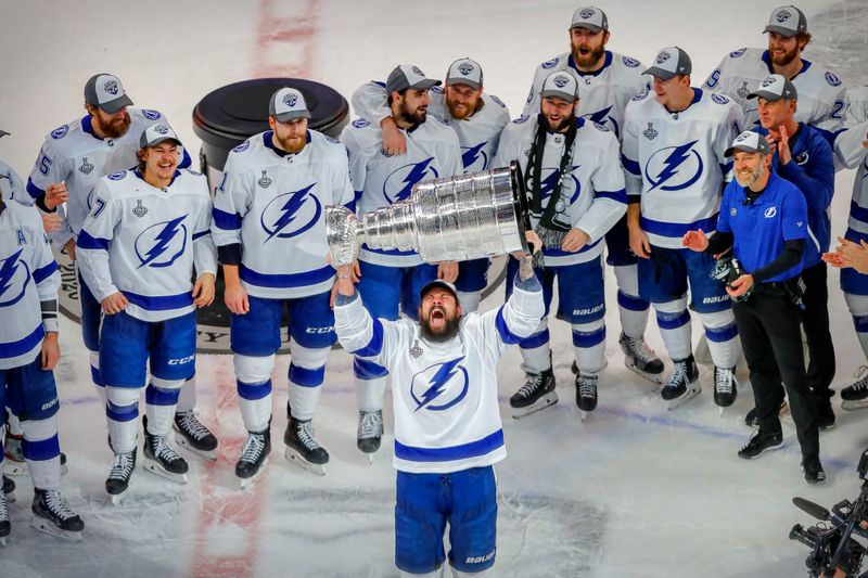 FILE PHOTO: NHL: Stanley Cup Final-Tampa Bay Lightning at Dallas