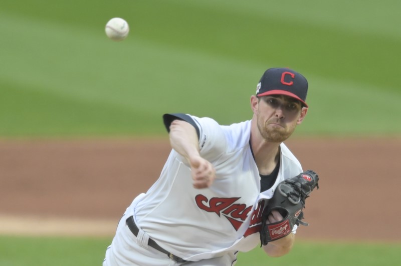 FILE PHOTO: MLB: Chicago White Sox at Cleveland Indians
