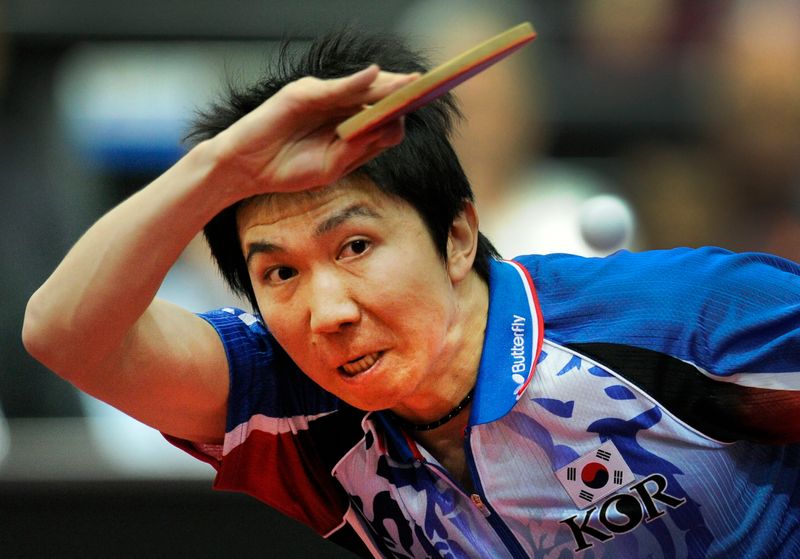 Ryu of South Korea plays against Wang of China during