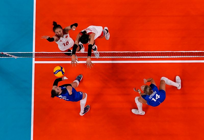 Volleyball – Women’s Pool B – China v The Russian