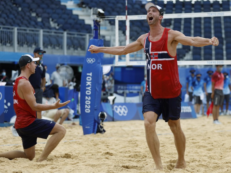 Beach Volleyball – Men – Gold medal match – Norway