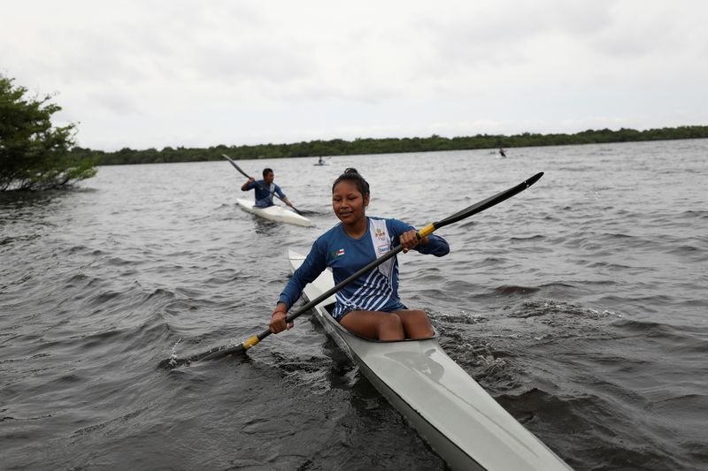 Indigenous sports programme seeks Brazil’s next canoeing sports star in
