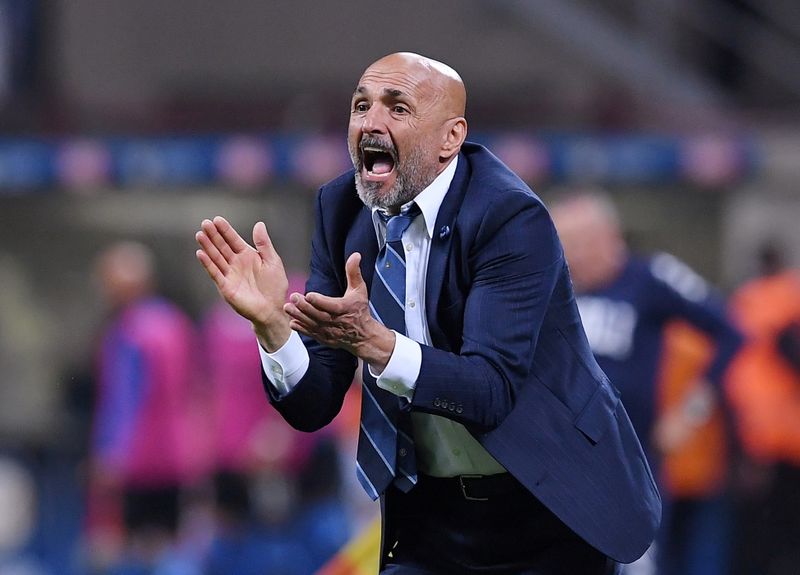 FILE PHOTO: Luciano Spalletti reacts while in charge of Inter