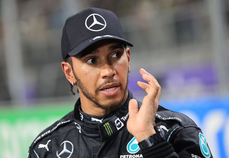 Motor racing-Hamilton casts doubt on Kingspan branding remaining on car