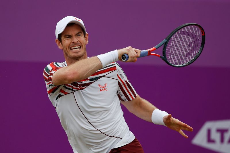 Tennis-Murray hoping to write new chapter of Wimbledon love story