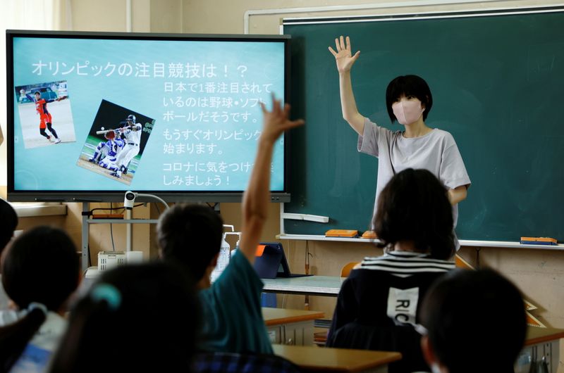 Japanese schoolchildren top of guest list for Olympics despite spectators