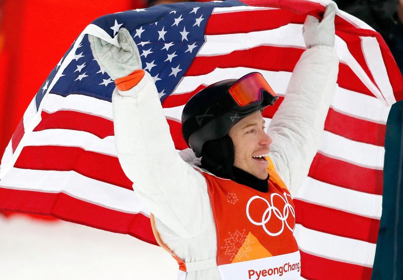 FILE PHOTO: Snowboarding-Shaun White returns to final Olympics to cement