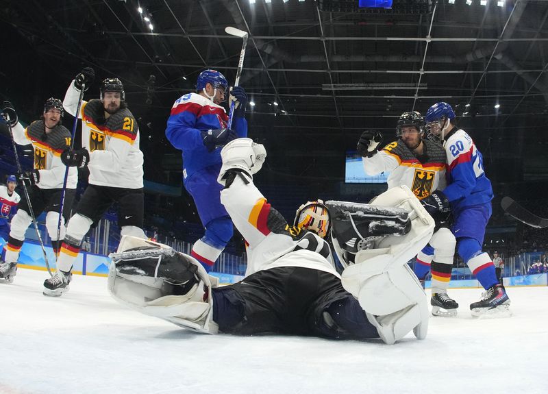 Ice Hockey – Men’s Play-offs Qualifications – Slovakia v Germany