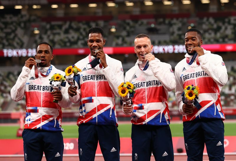 Athletics – Men’s 4 x 100m Relay – Medal Ceremony