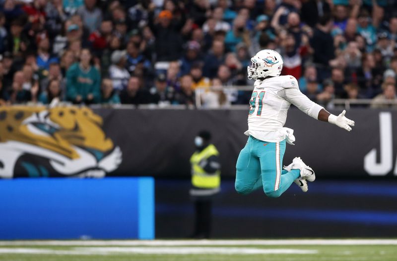 FILE PHOTO: NFL – Jacksonville Jaguars v Miami Dolphins
