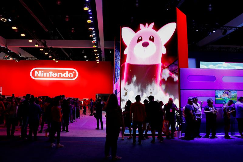 Attendees line-up at the Nintendo booth at E3, the annual