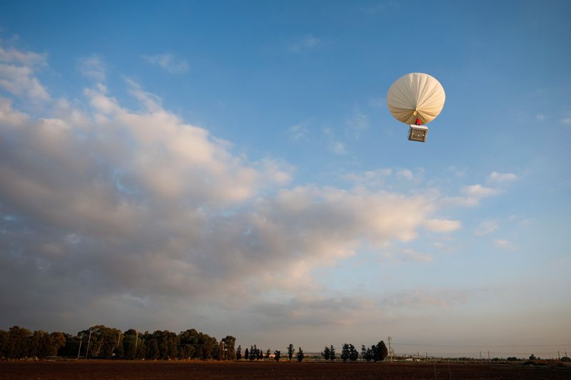 Israeli startup High Hopes Labs develops balloon that captures carbon