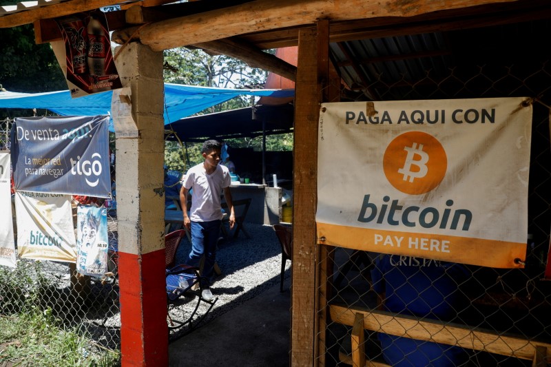 FILE PHOTO: FILE PHOTO: People use Bitcoin in El Zonte