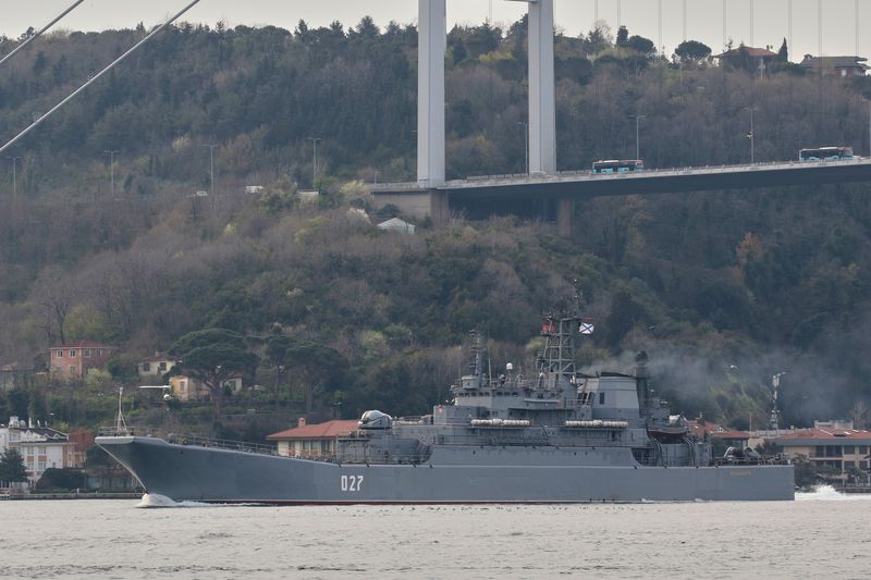 The Russian Navy’s landing ship Kondopoga sails in Istanbul’s Bosphorus