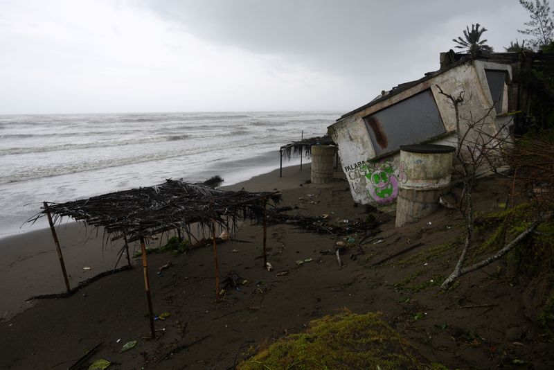 Hurricane Grace bears down on Mexico’s Gulf coast
