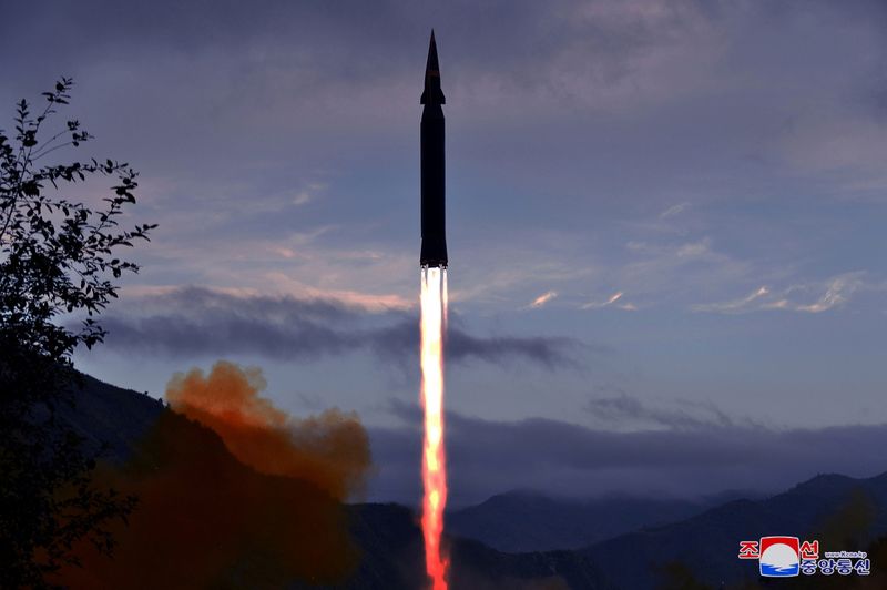 Hypersonic missile Hwasong-8 is test-fired by the Academy of Defence