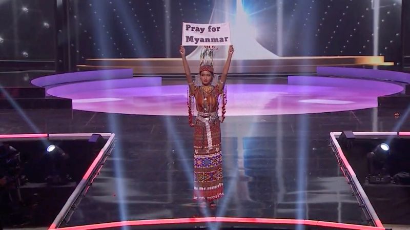 Ma Thuzar Wint Lwin, Miss Universe Myanmar, holds the “Pray