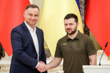 Poland’s President Duda and Ukraine’s President Zelenskiy hold a news