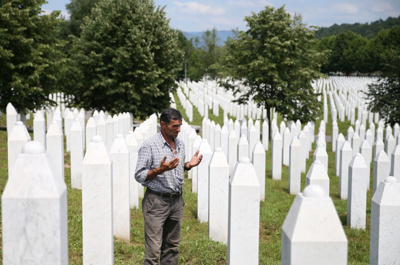 Man dedicates 20 years to search for remains of Srebrenica