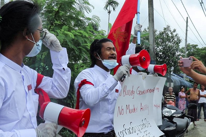 Students protest against months-long internet shutdown in Rakhine state in
