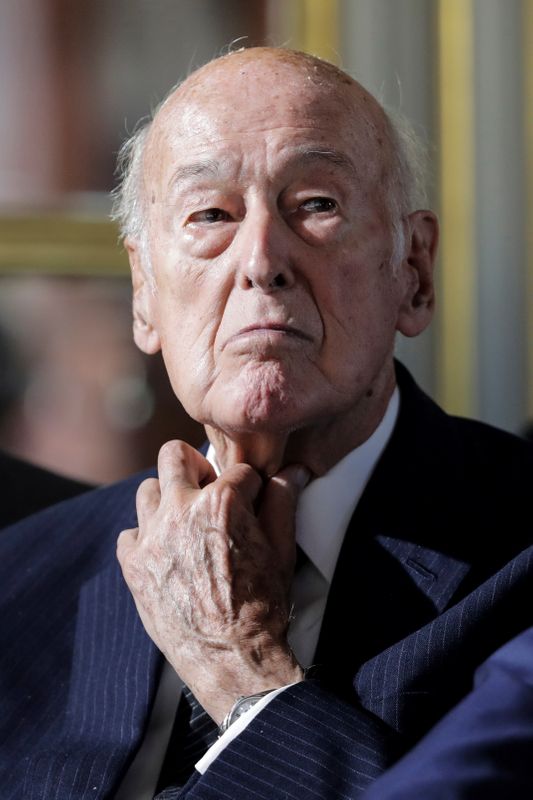 The member of the Constitutional Council Valery Giscard d’Estaing looks